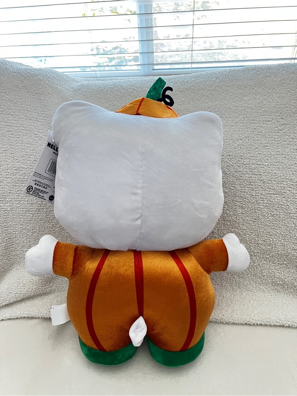 Hello Kitty Halloween Pumpkin Greeter plush 18” age 3+ Boo stuffed animal - Picture 3 of 10